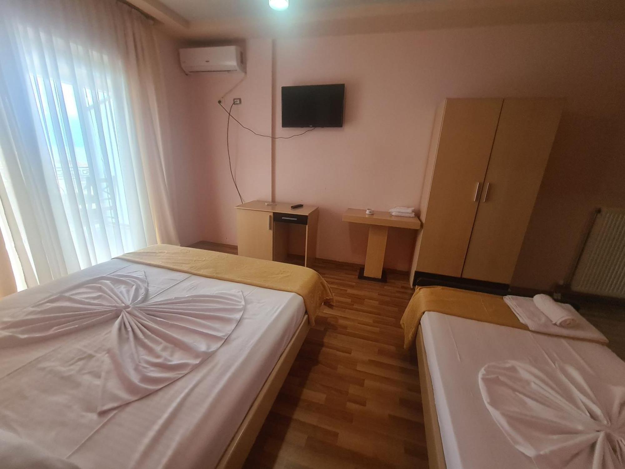 Hotel Kukesi Lini Εξωτερικό φωτογραφία
